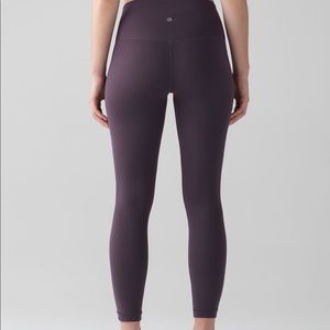 Lululemon Align Pant II (25")
Black Currant